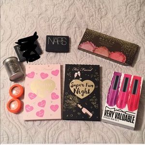 Makeup bundle